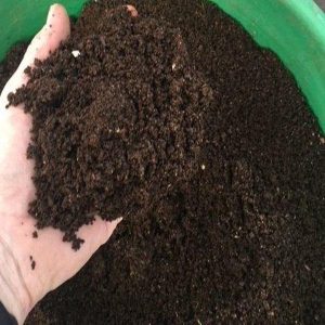 Black Gold Organic Vermi Fertilizer 3